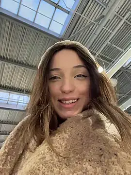 Stripchat Live Sex of DollyTall