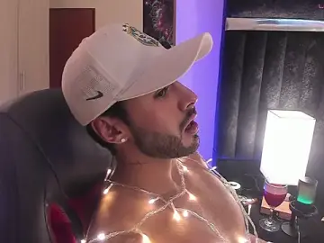 Stripchat Live Sex of ItsMeEros