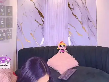 Stripchat Live Sex Cam of Mhiaa_Sweet