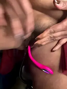 Stripchat Nude Webcam of DevineDevilQueen