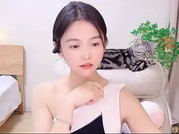 Stripchat Sex Cam of Coco-Sweetie