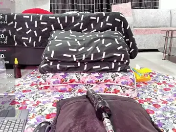 Stripchat Live Sex of JhordanAndDanna