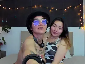 Stripchat Free Live Porn of anaroman01