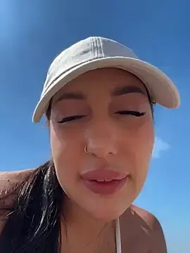 Stripchat Adult Webcams of AleksandraRich