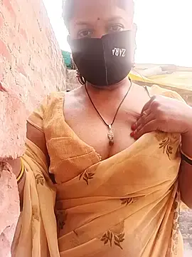 Mona_darling21 from stripchat