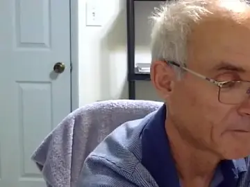 funone1999 from stripchat