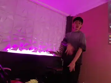 Stripchat Adult Webcam of troy_rouge