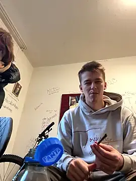 Stripchat Watch Live Sex Cams of Toyjungee