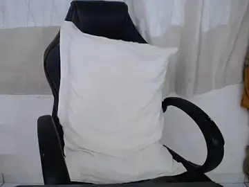 Stripchat Sex Cam of Apollo_21