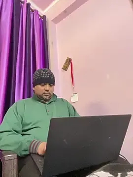 Stripchat Live Sex of Dick_6inches_Delhi