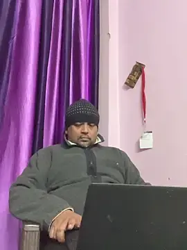 Stripchat Free Live Porn of Dick_6inches_Delhi