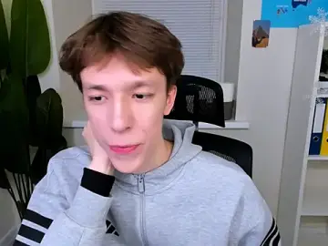 Stripchat Best Webcam of MarkBranston