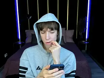 Stripchat Adult Webcam of MarkBranston