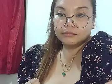 Stripchat Best live sex cam show of Fearless_tara20