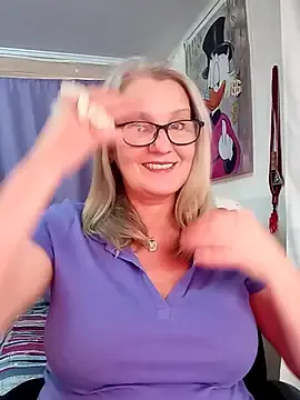 irinamaux from stripchat