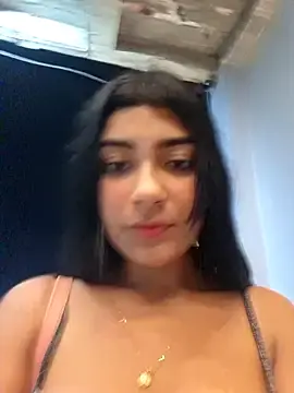 Sweed-virgin-pussy from stripchat