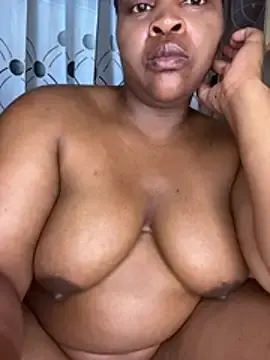 Stripchat Free Porn Cam of CynnxxxBarb