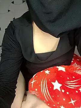 Stripchat Live Sex Cam of Sex_Senfoura_Arab