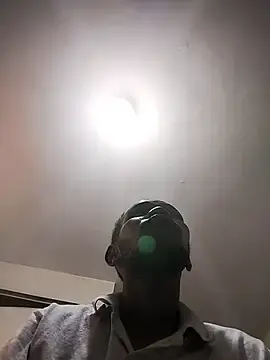 Stripchat Watch Live Sex Cams of Sexy-prince