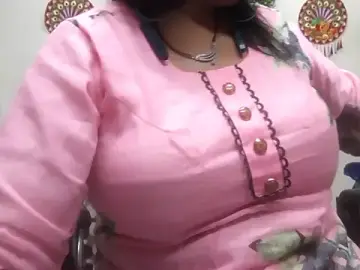 Royal_BhabhiSc from stripchat