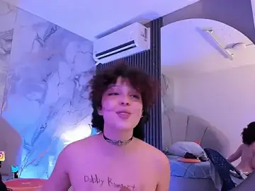 Stripchat Watch Live Sex Cams of Katemoss70