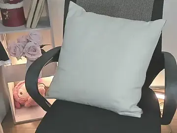 Stripchat Adult Video Chat of Lee-Young66