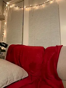 Stripchat Free Porn Cam of LoveShae_