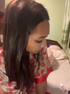 Stripchat Best Webcam of Lyla_Love