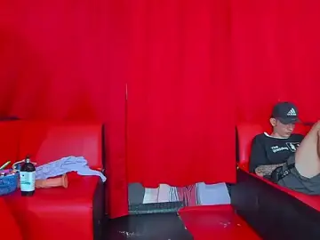 Stripchat Watch Live Sex Cams of extreme_hot_crazy