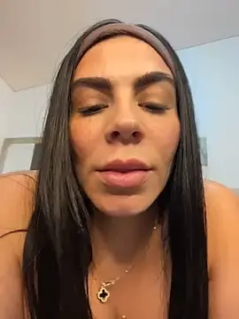 Stripchat Live Sex of valecruz903