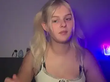 Stripchat Free Live Porn of Allylove03