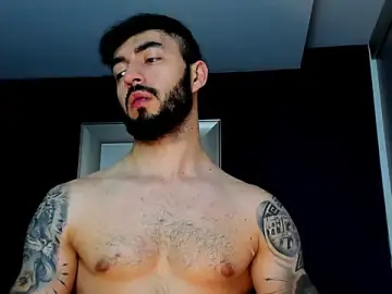 Stripchat Live Sex Cam of MarkWalker__