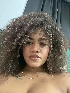 Stripchat Private Sex Chat of riri_brunnete