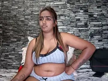 Indiasfantasy_ from stripchat