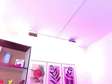 Stripchat Adult Webcams of Elisce_cloudd