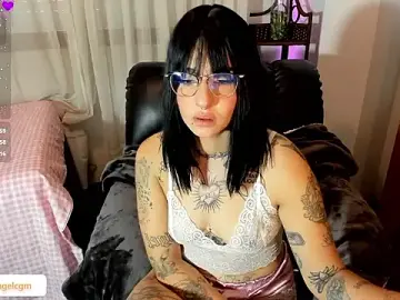 Stripchat Watch Live Sex Cams of Fallengangel