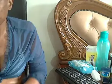 Hotcougar from stripchat