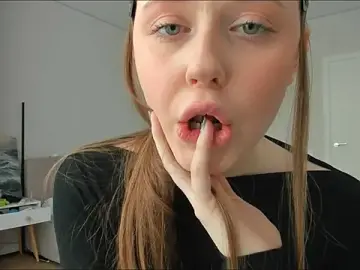 Stripchat Free Porn Cam of YamatoBrodsky