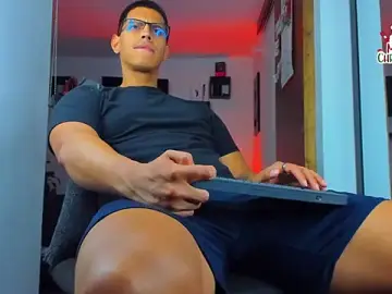 Stripchat Nude Webcam of _John_Boy_