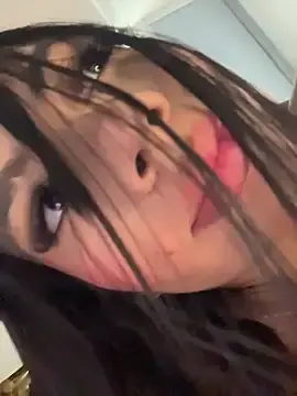 Stripchat Sex Cam of mia_kisses2