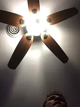 Stripchat Free Live Porn of spazz247