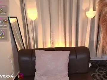 Stripchat Live Sex Cam of Luna_Vex