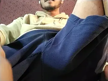 Stripchat Adult Webcam of Ultimate_cHappiE