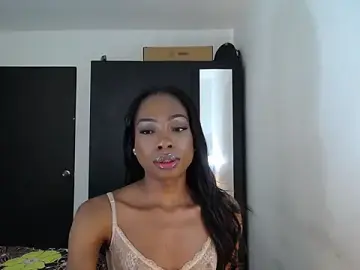 Stripchat Free Live Porn of DAPHNE_doll