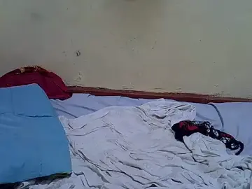 Stripchat Sex Cam of Medilina_01