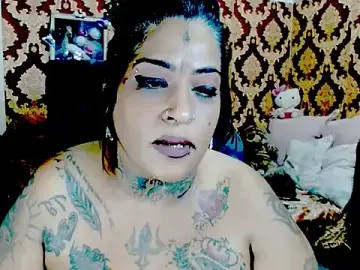 Indiancatz2 from stripchat