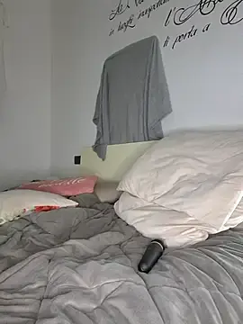 amalia202555 from stripchat