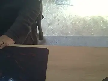 Stripchat Watch Live Sex Cams of Silvia2277