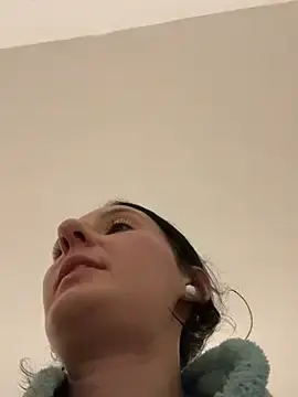 Stripchat Sex Chat of Emilia_Mausi