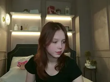 Stripchat Sex Cam of Samantha_Martines